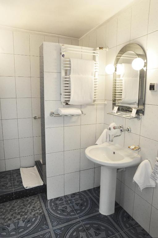 Hotel Pzmot Lublin Værelse billede